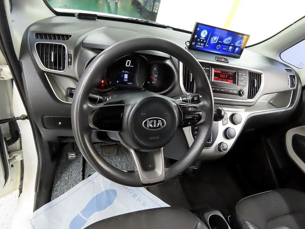 Kia The New (facelift) Ray (van) Van1.0 Gasoline Van 2-seater Standard - 9