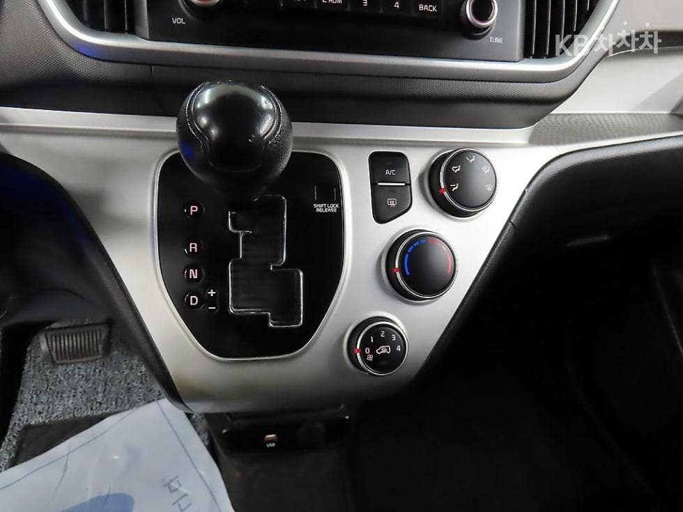 Kia The New (facelift) Ray (van) Van1.0 Gasoline Van 2-seater Standard - 10