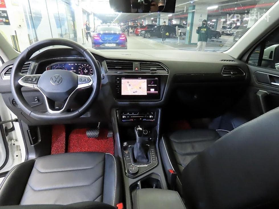 Volkswagen The New (facelift) Tiguan2.0 Turbo Diesel Injection 4Motion Prestige - 10