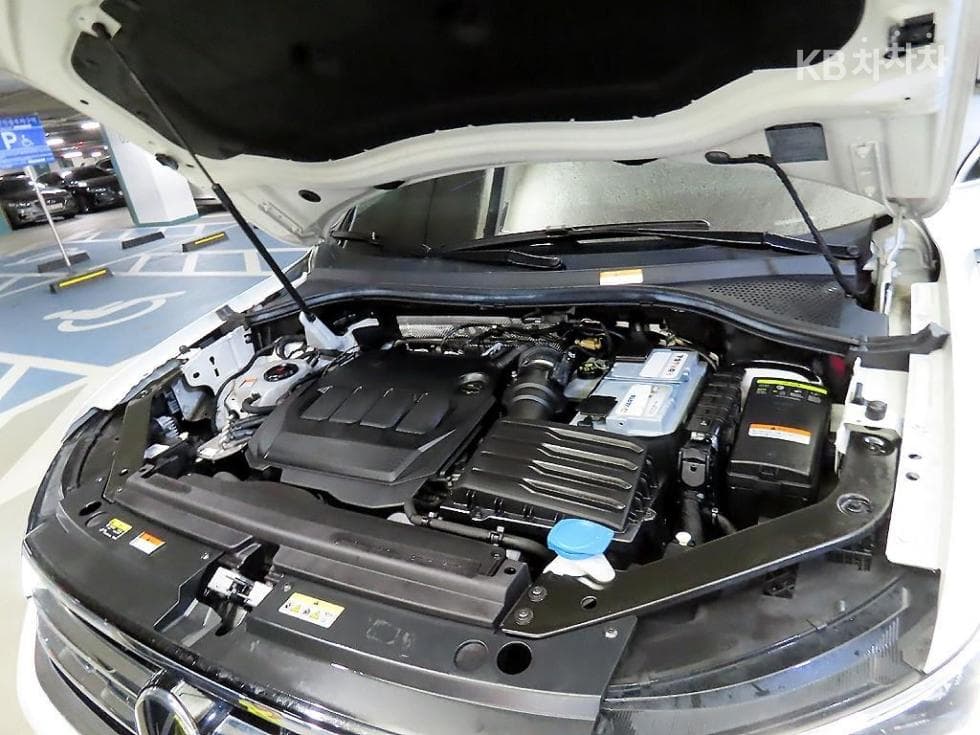 Volkswagen The New (facelift) Tiguan2.0 Turbo Diesel Injection 4Motion Prestige - 19