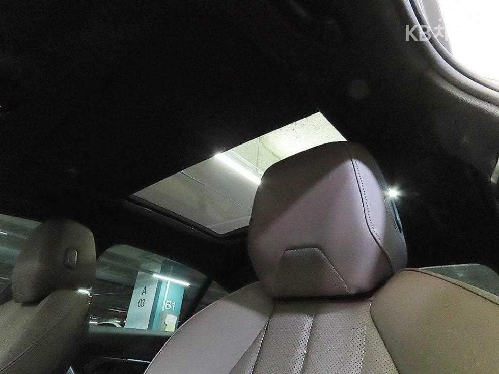 BMW New5 Series(G60)520i M Sport - 16
