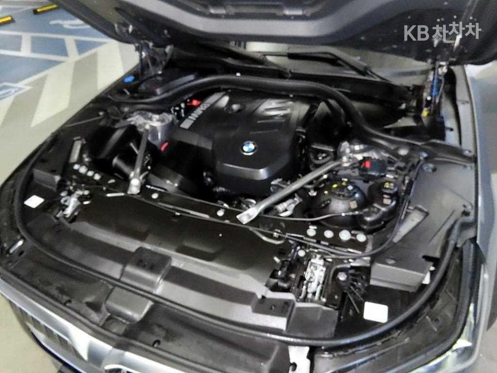 BMW New5 Series(G60)520i M Sport - 19