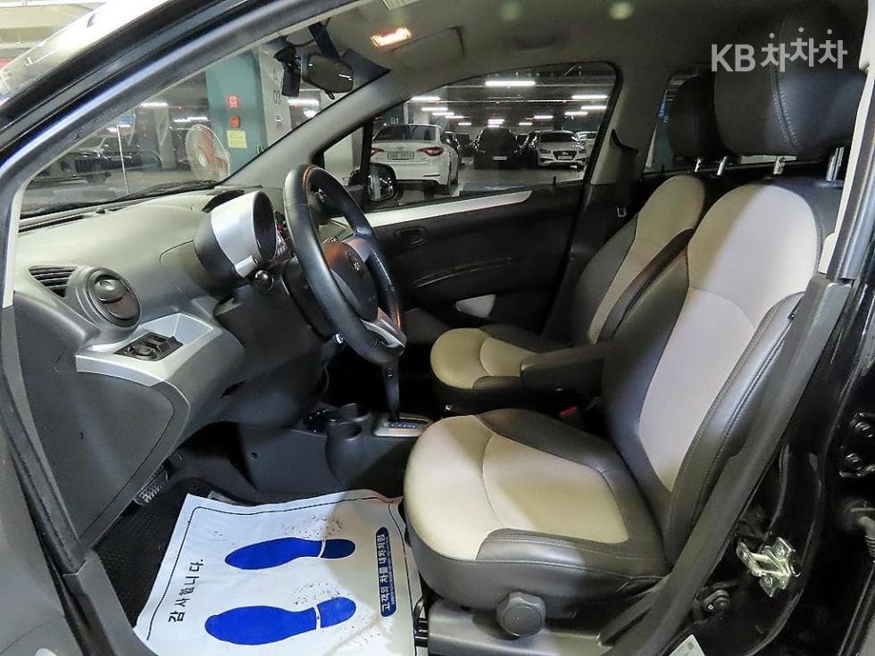 GM Korea Chevrolet SparkLT Standard - 6