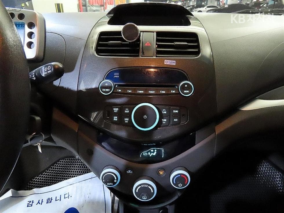 GM Korea Chevrolet SparkLT Standard - 11