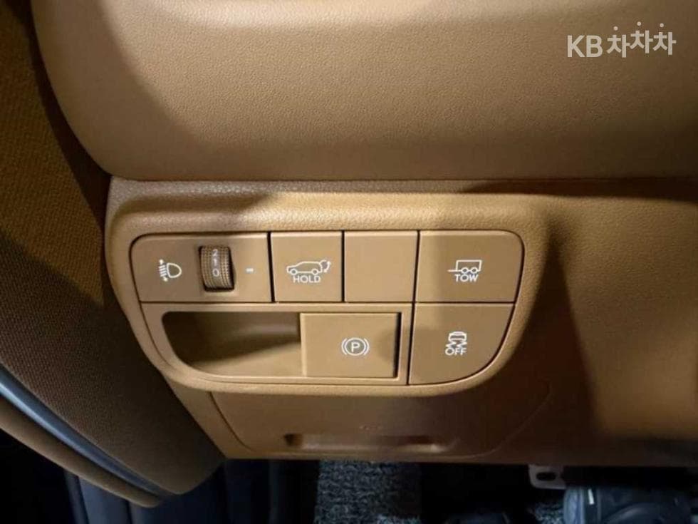 Hyundai The All New Palisade Hybrid2.5L gasoline Turbo 4WD 7-seater (Limousine) Calligraphy - 16