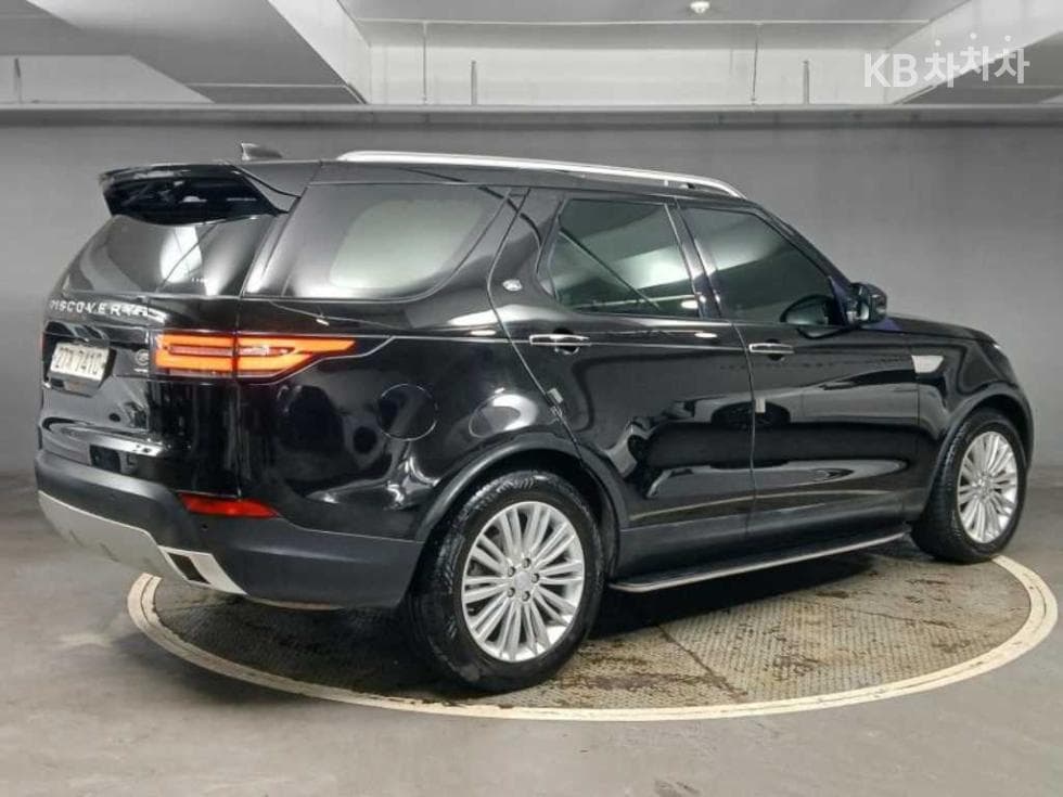 Land Rover 디스커버리53.0 TD6 HSE Luxury - 4