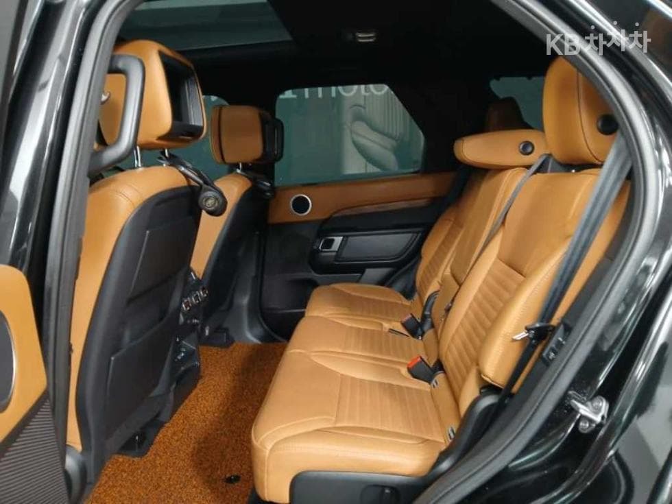 Land Rover 디스커버리53.0 TD6 HSE Luxury - 7