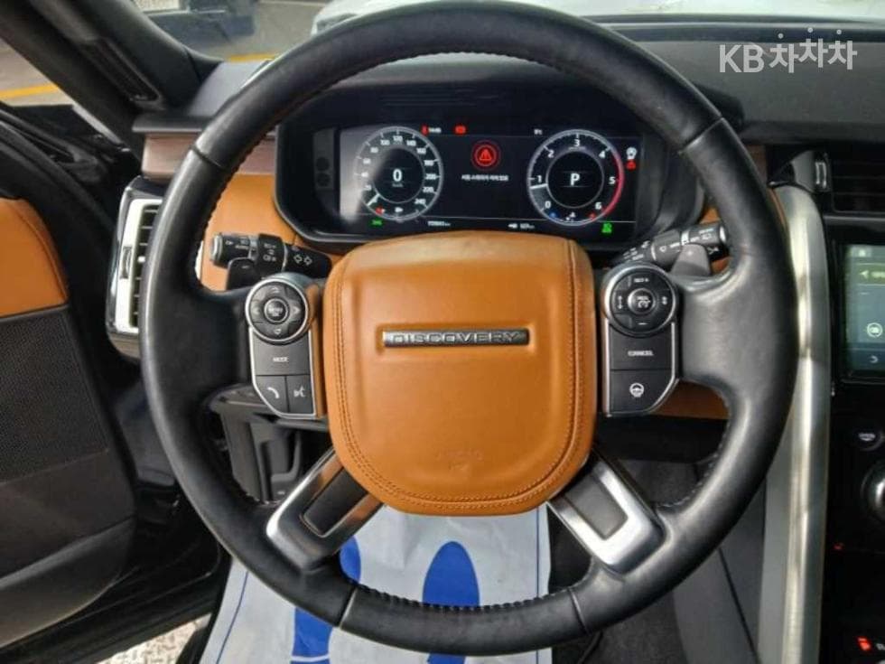 Land Rover 디스커버리53.0 TD6 HSE Luxury - 8