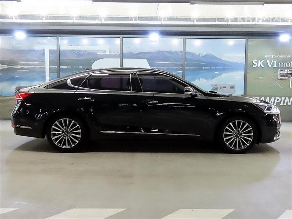 Kia All New K73.3 GDi Limited Plus - 3
