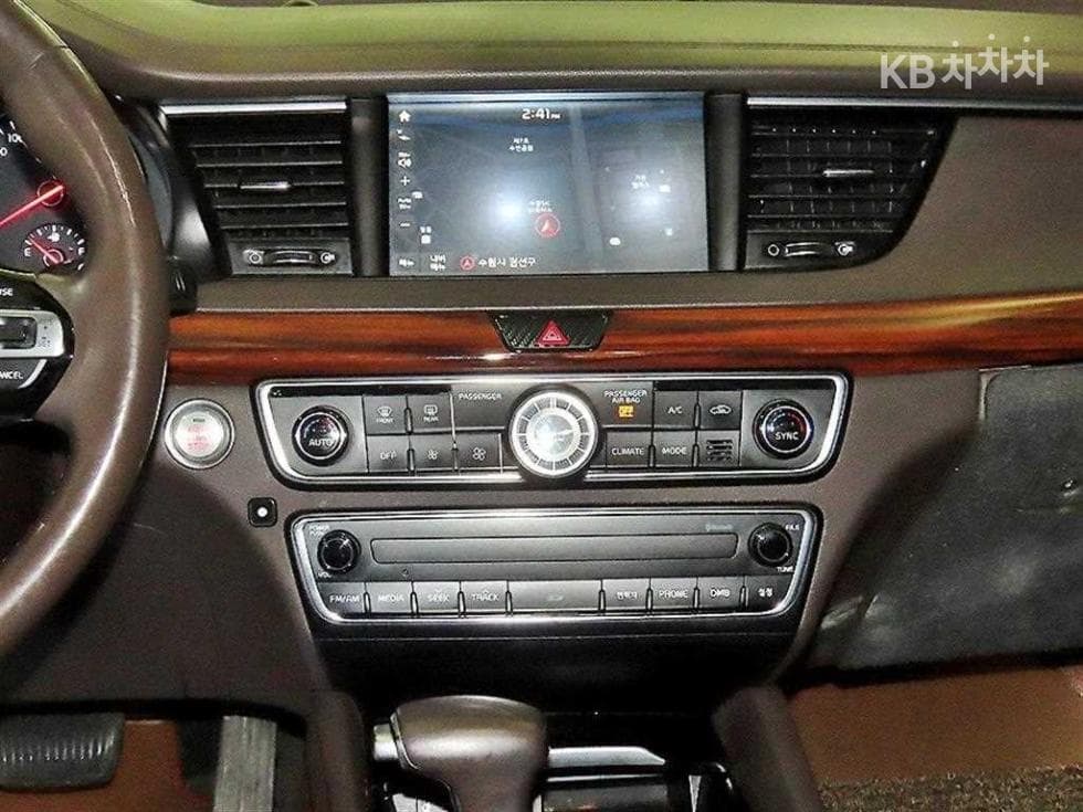 Kia All New K73.3 GDI Noblesse - 11
