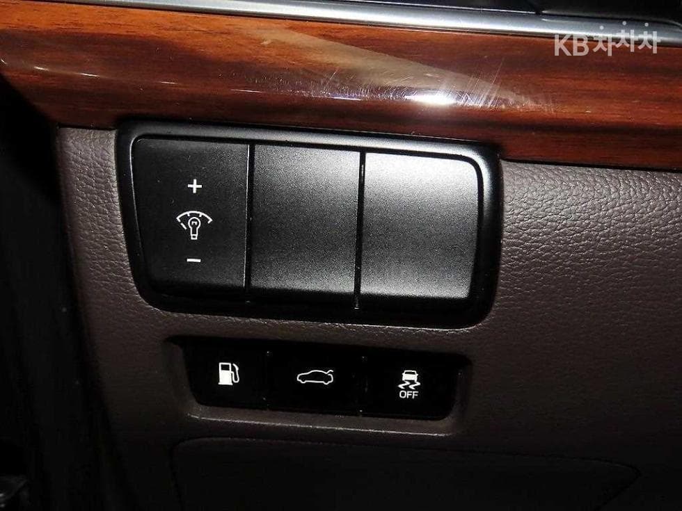 Kia All New K73.3 GDI Noblesse - 14