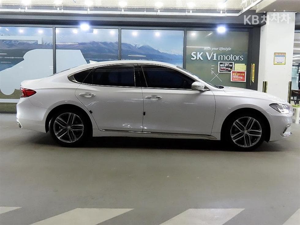 Hyundai Grandeur (Azera)IGRental car 3.0 Gasoline Modern 베이직 Standard - 3