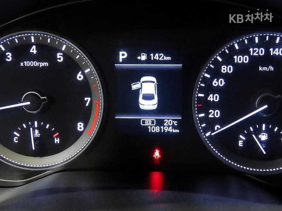 Hyundai Grandeur (Azera)IGRental car 3.0 Gasoline Modern 베이직 Standard - 9