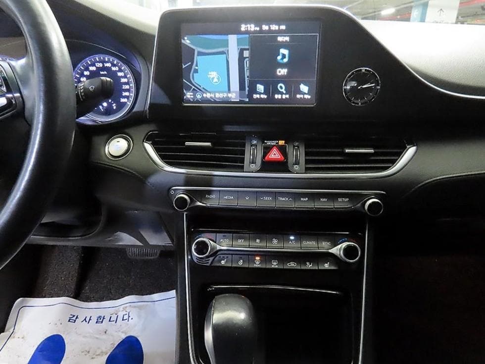 Hyundai Grandeur (Azera)IGRental car 3.0 Gasoline Modern 베이직 Standard - 11