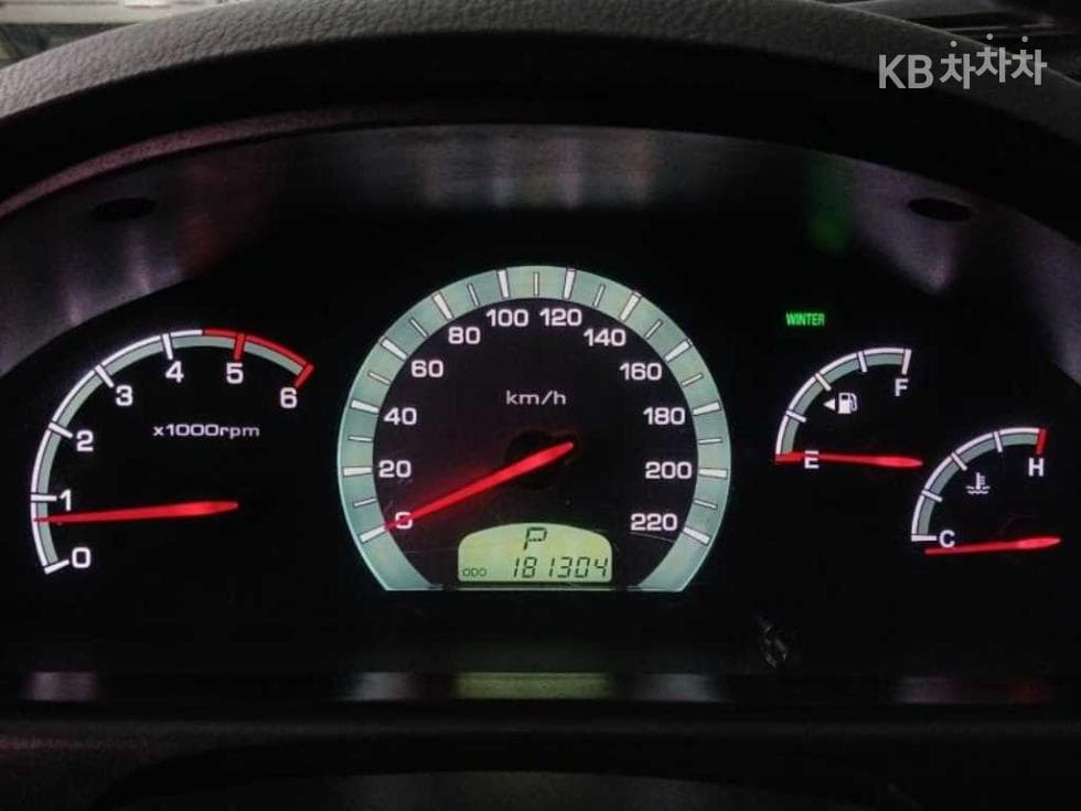 KG Mobility RextonW7-seater (Limousine) 4WD RX7 Luxury - 10