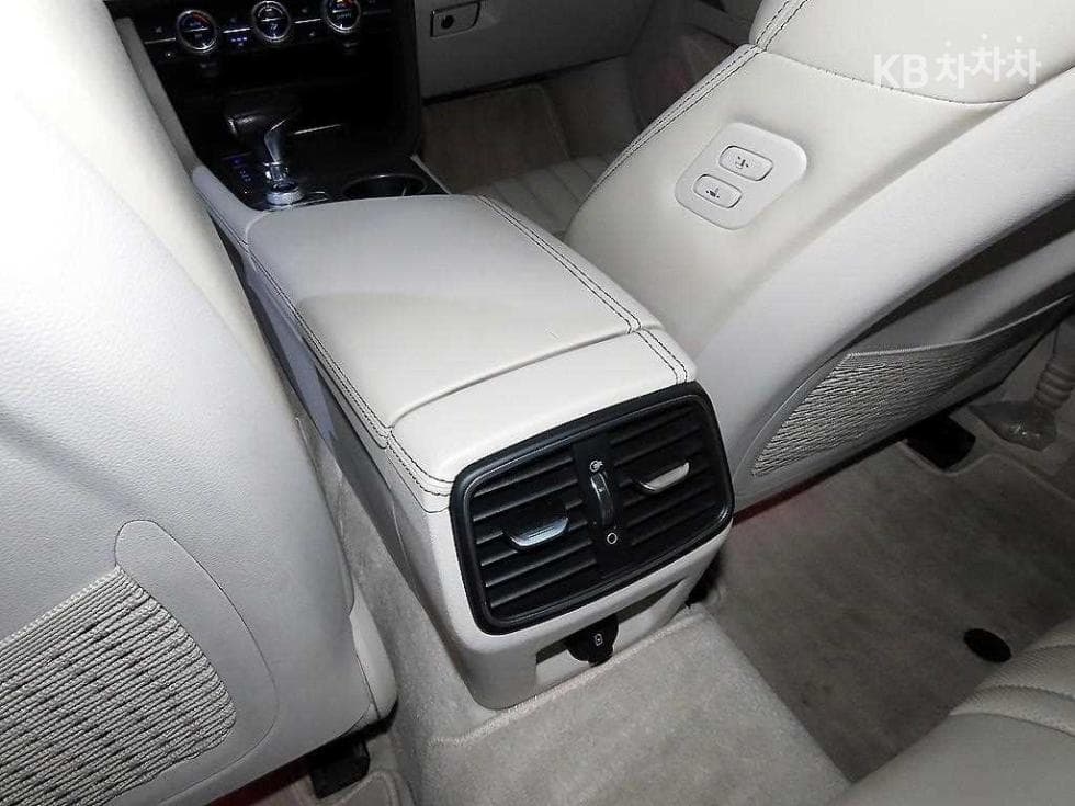 Genesis G70 SPORT3.3T SPORT AWD Prestige - 14