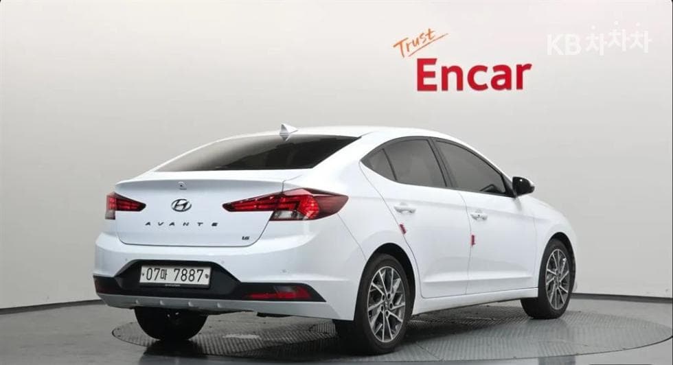 Hyundai The New (facelift) Avante (Elantra) ADSmartstream G1.6 Smart초이스 - 4