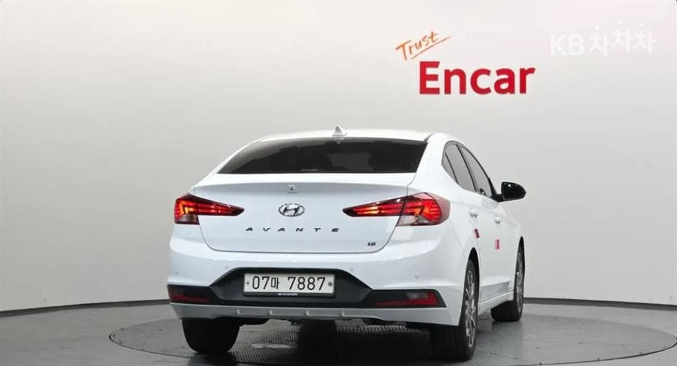 Hyundai The New (facelift) Avante (Elantra) ADSmartstream G1.6 Smart초이스 - 5