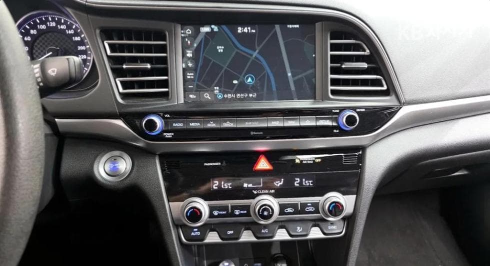 Hyundai The New (facelift) Avante (Elantra) ADSmartstream G1.6 Smart초이스 - 12