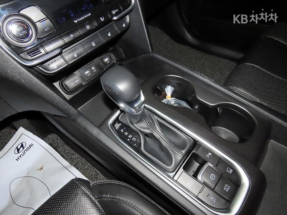 Hyundai Santa Fe TMDiesel 2.0 2WD Exclusive Special (special feature/edition) - 12