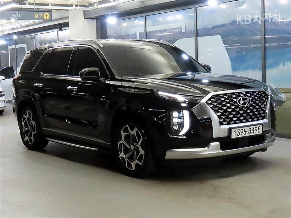Hyundai Palisade 3.8 Gasoline 7-seater (Limousine) Calligraphy - Image 1