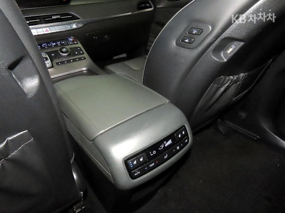 Hyundai Palisade3.8 Gasoline 7-seater (Limousine) Calligraphy - 14