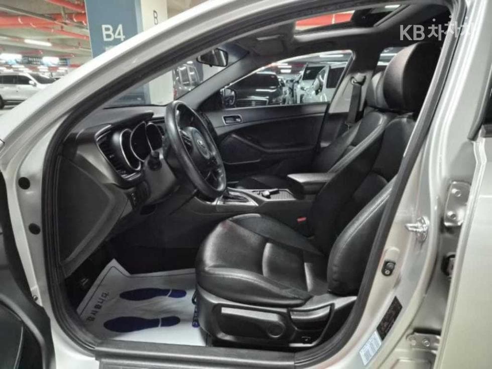 Kia The New (facelift) K5LPI Luxury 경제형 - 5