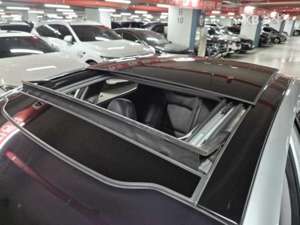 Kia The New (facelift) K5LPI Luxury 경제형 - 12