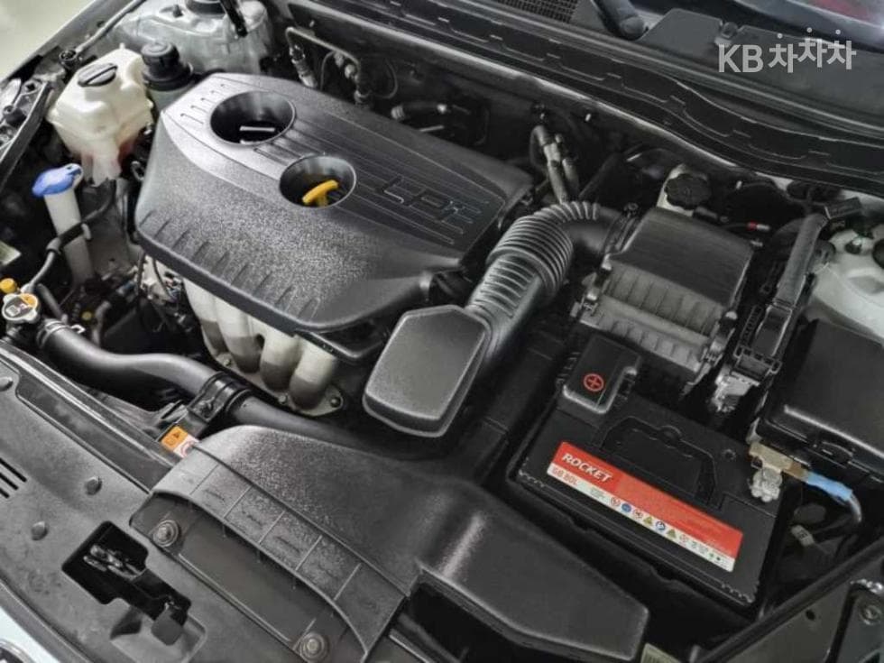 Kia The New (facelift) K5LPI Luxury 경제형 - 16