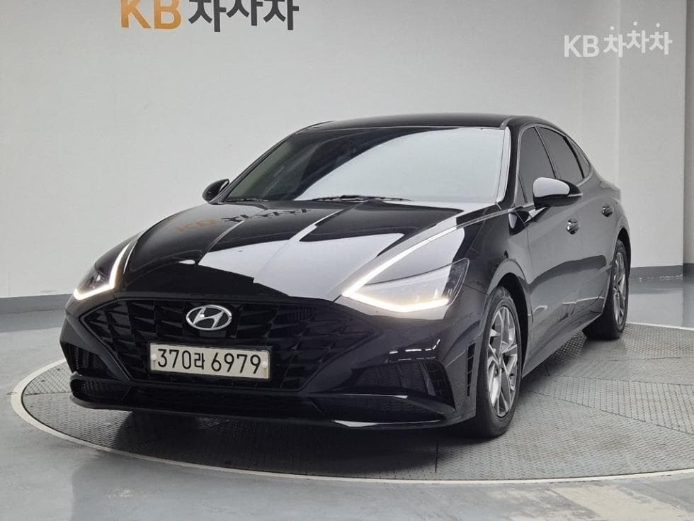 Hyundai Sonata (DN8) 1.6 T Modern - Image 1