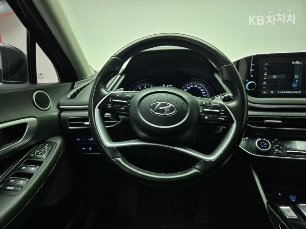 Hyundai Sonata (DN8)1.6 T Modern - 9