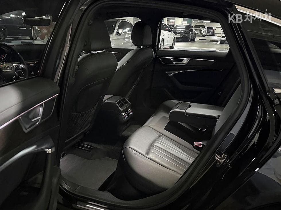 Audi A6(C8)45 TFSI Quattro Premium - 8