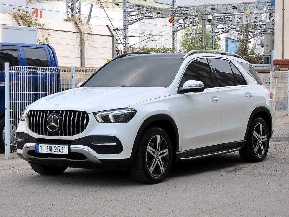 Mercedes-Benz GLE (V167) 300 d 4Matic - Image 1