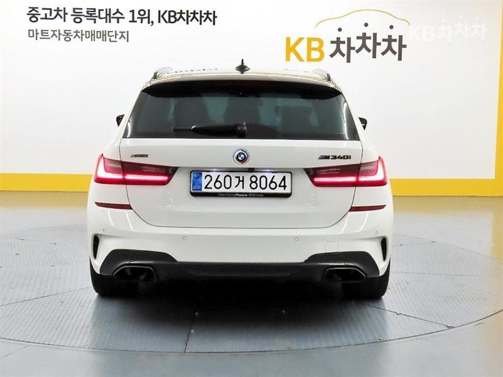 BMW 3 Series (G20)M340i Touring xDrive Standard - 3