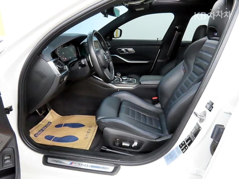 BMW 3 Series (G20)M340i Touring xDrive Standard - 5