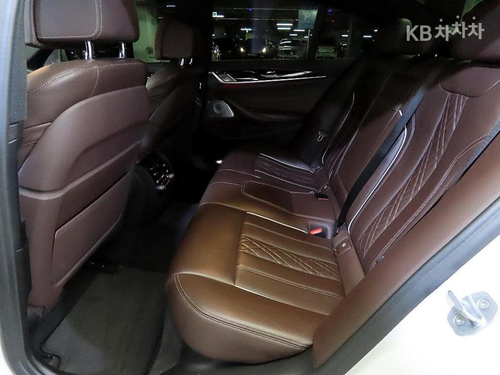 BMW 올New5 Series (G30)540i xDrive M Sport Plus - 7