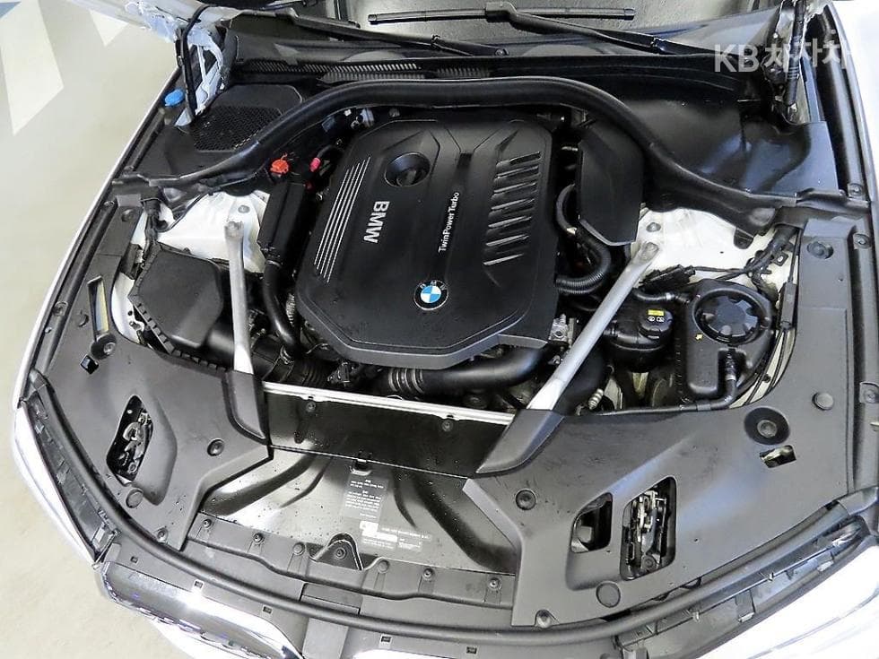 BMW 올New5 Series (G30)540i xDrive M Sport Plus - 19