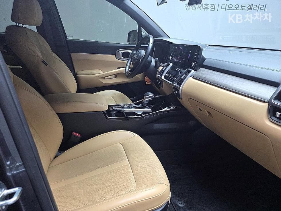 Kia Sorento 4th generation2.2 Diesel 2WD Trendy - 12