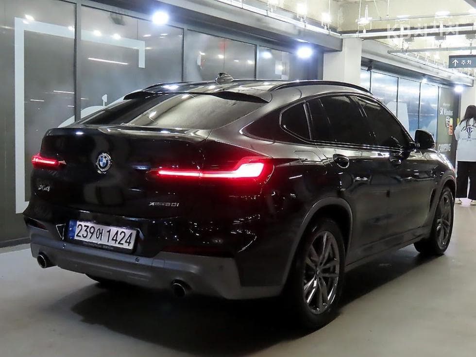 BMW New X4 (G02)xDrive 20i M Sport X - 4