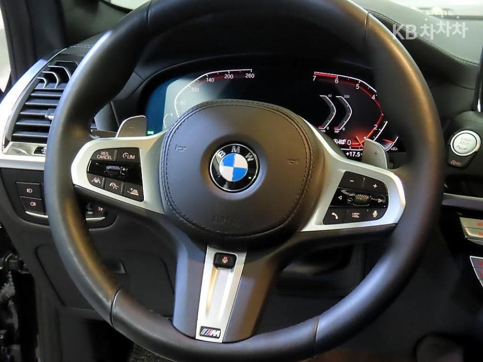 BMW New X4 (G02)xDrive 20i M Sport X - 8
