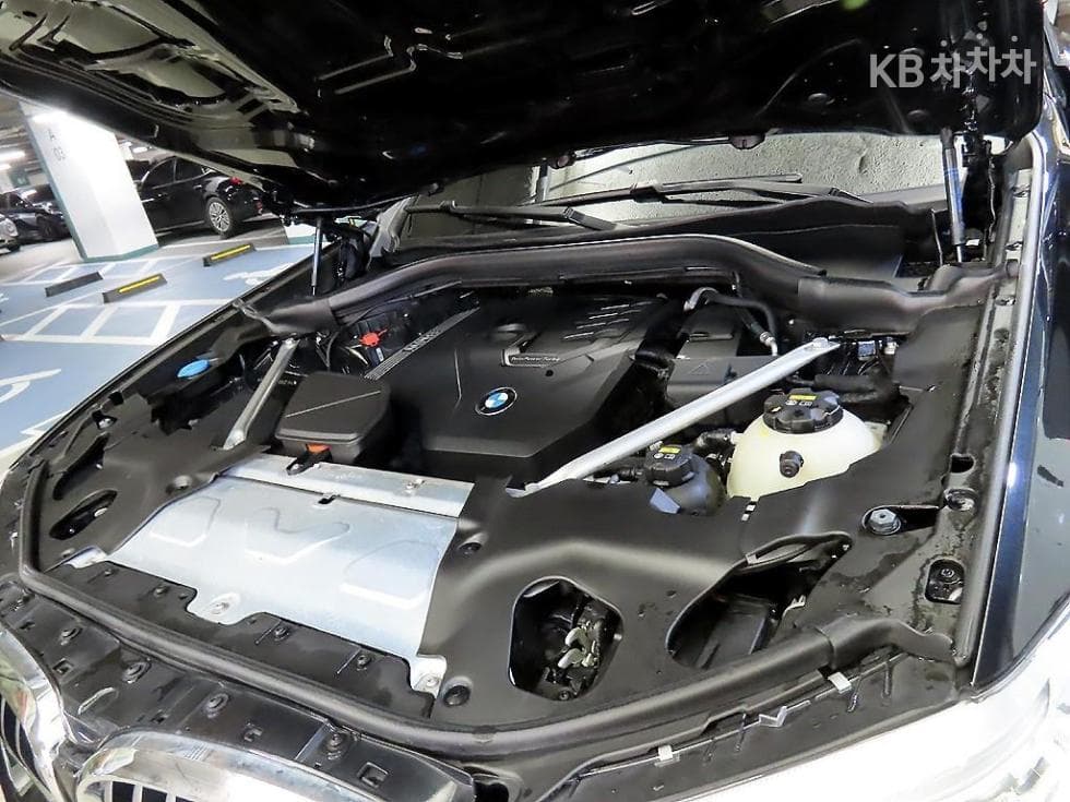BMW New X4 (G02)xDrive 20i M Sport X - 19