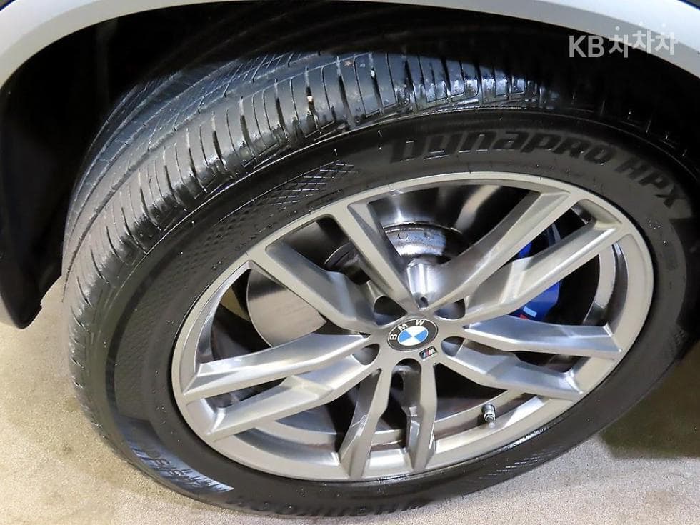 BMW New X4 (G02)xDrive 20i M Sport X - 20