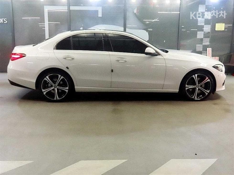 Mercedes-Benz C-Class 6세대(W206)C300 4Matic Avantgarde - 3