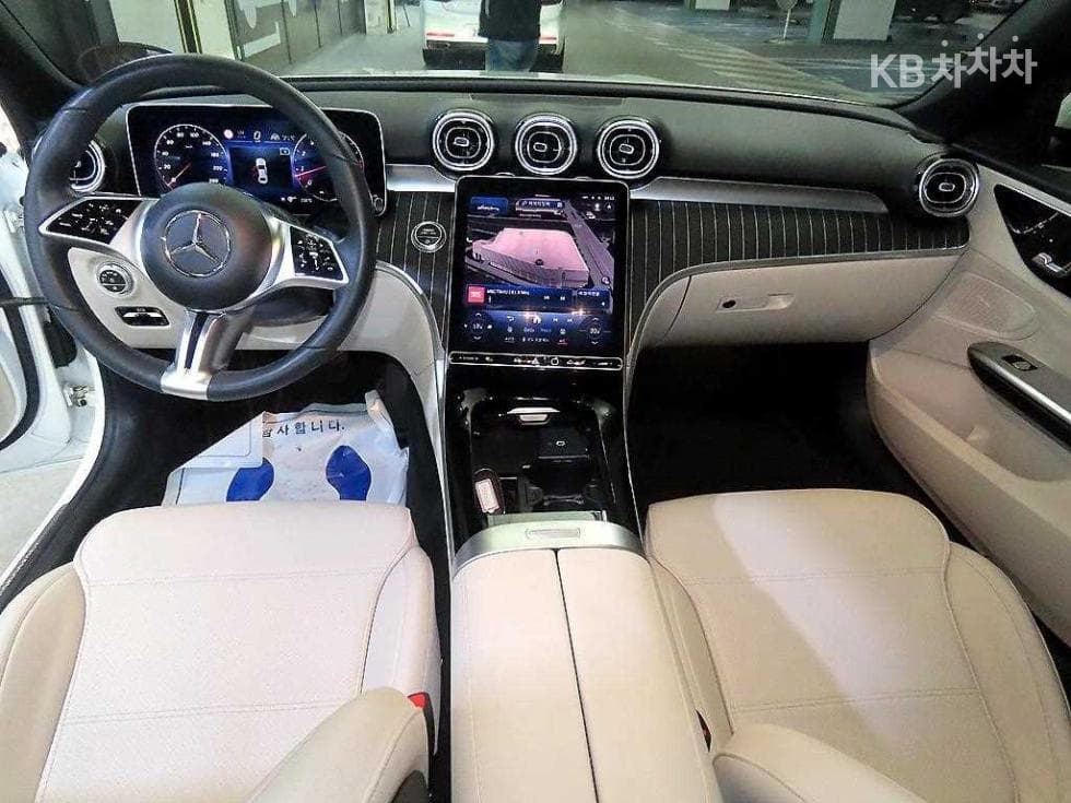 Mercedes-Benz C-Class 6세대(W206)C300 4Matic Avantgarde - 10