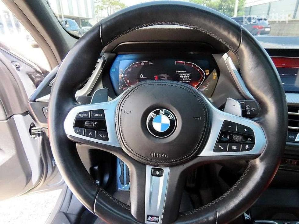 BMW 1시리즈 (F40)120i M Sport - 8
