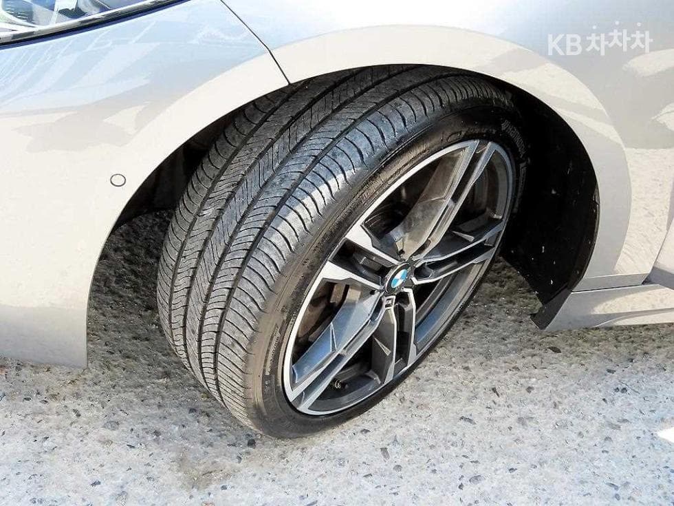 BMW 1시리즈 (F40)120i M Sport - 20