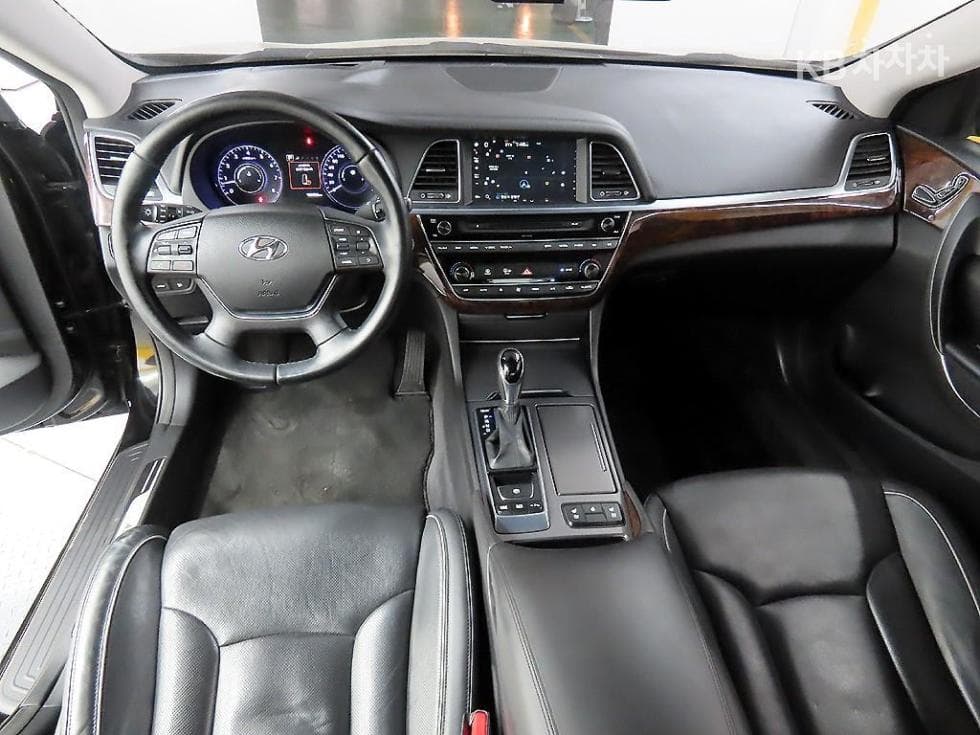 Hyundai AslanG300 Modern Basic - 7