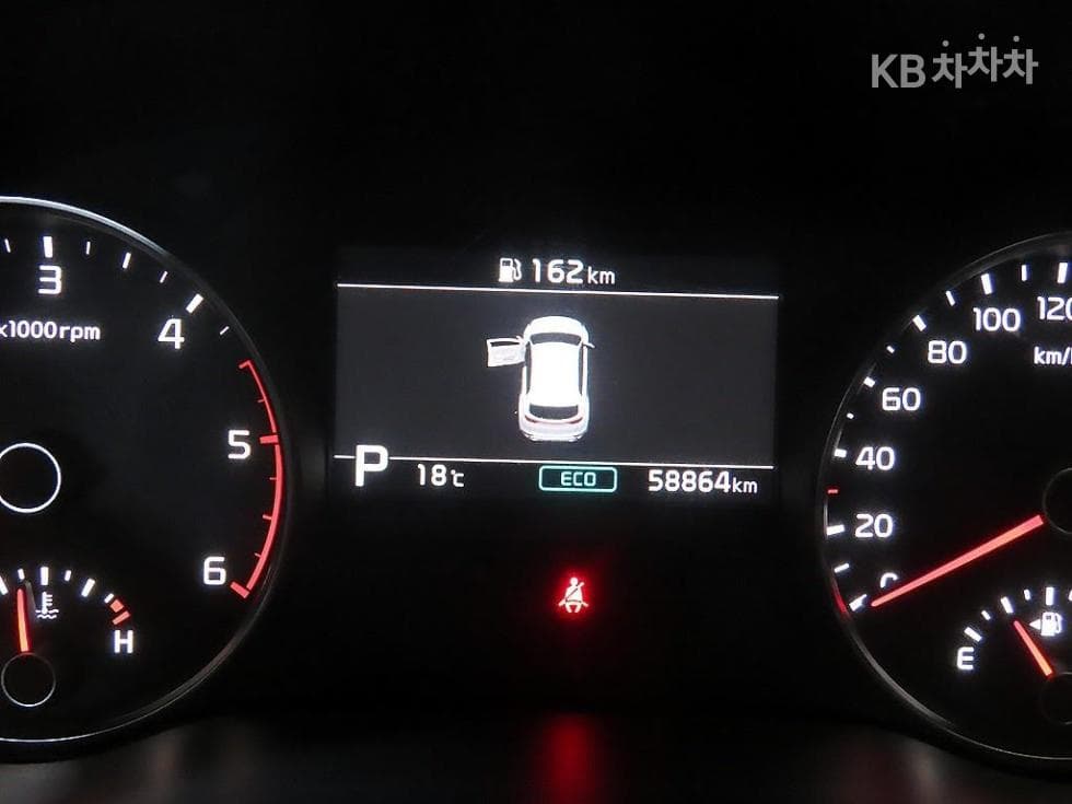 Kia Sportage 더 볼드2.0 Diesel 2WD Seater텔리전트 - 9