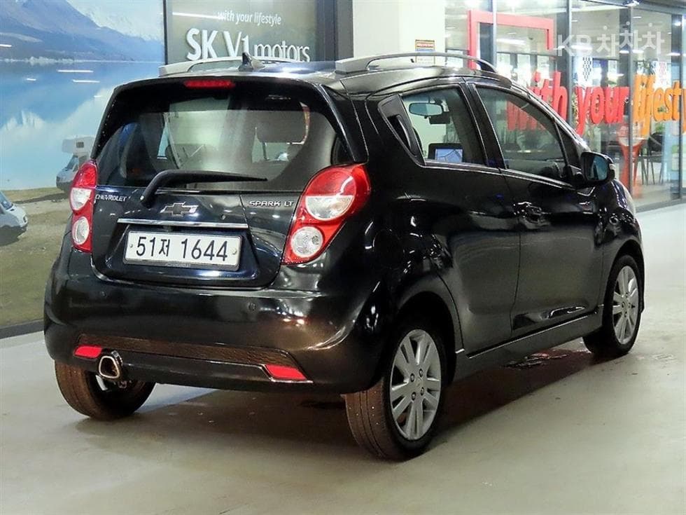 GM Korea Chevrolet SparkLT Standard - 4