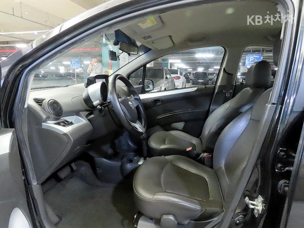 GM Korea Chevrolet SparkLT Standard - 6